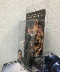 New NECA The Hunter Games - Catching Fire PEETA MELLARK Figure