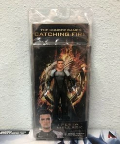 New NECA The Hunter Games - Catching Fire PEETA MELLARK Figure