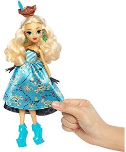 Mattel Dolls Monster High SHRIEKWRECKED Dayna Treasura Jones Doll NEW