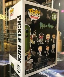 Funko POP! Anime: Rick And Morty PICKLE RICK Figure #333 W/ Protector