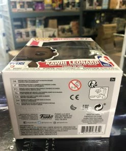 Funko POP! NBA LA Clippers KAWHI LEONARD Figure #67 Figure W/ Protector