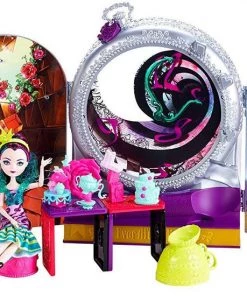 Ever After High Way Too Wonderland High And Raven Queen Playset CJC40-CO Dolls 13 Ever After High Way Too Wonderland High And Raven Queen Playset CJC40-CO Dolls
