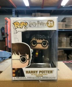 Funko POP! Harry Potter HARRY POTTER With Hedwig Figure #31 W/ Protector