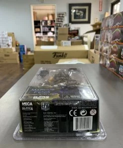 Action Figures NECA Gears Of War 3 Series 1 MARCUS FENIX 7" Action Figure 8 Action Figures NECA Gears Of War 3 Series 1 MARCUS FENIX 7