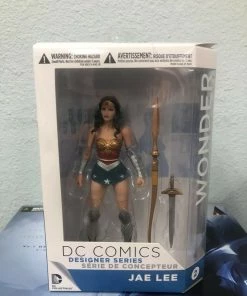 DC Collectibles DC Comics Designer Series WONDER WOMAN Jae Lee Figure