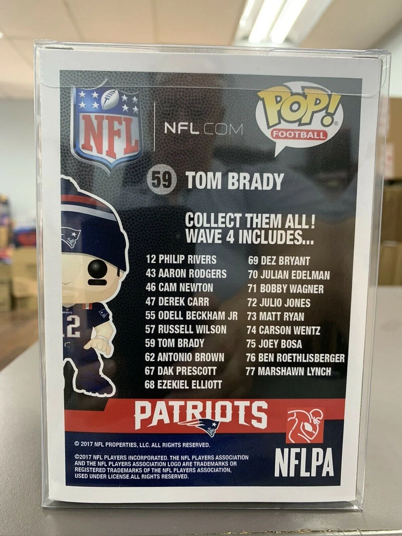 Funko POP! NFL TOM BRADY Patriots Figure #59 W/ Protector 4 Funko POP! NFL TOM BRADY Patriots Figure #59 W/ Protector