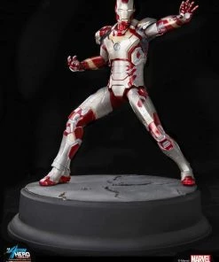 DRAGON MODELS Iron Man 3 IRON MAN Mark 42 Action Hero Vignette Marvel