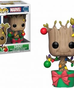 Funko POP! Marvel Holiday GROOT With Lights & Ornaments Figure #399 W/ Protector