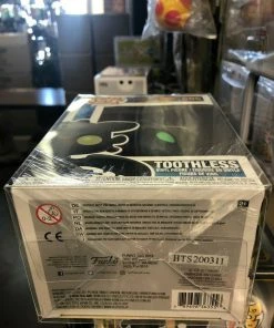 Funko POP! Movies: How To Train Your Dragon 3 TOOTHLESS Figure #686 W/ Protector