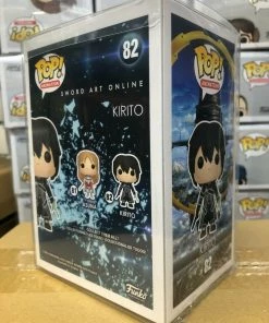 Funko Pop! Animation: Sword Art Online KIRITO Figure #82 W/ Protector
