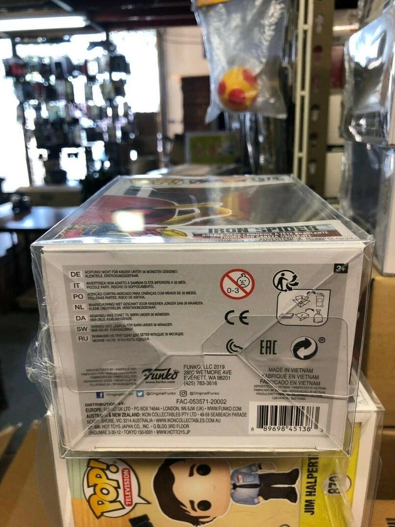 Funko POP! Marvel Avengers Endgame IRON SPIDER #574 W/ Protector 5 Funko POP! Marvel Avengers Endgame IRON SPIDER #574 W/ Protector