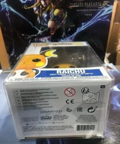 Funko POP! Games: Pokemon RAICHU Figure #645 W/ Protector