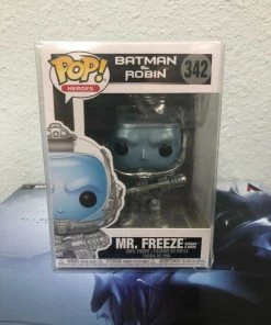 Funko POP! Heroes: Batman & Robin Mr. FREEZE Figure #342 W/Protector