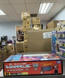 Takara Tomy Encore 01 Optimus Prime SEALED MINT CONDITION