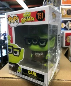 Funko POP! Disney: Pixar Alien Remix CARL Figure #751 W/ Protector 8 Funko POP! Disney: Pixar Alien Remix CARL Figure #751 W/ Protector