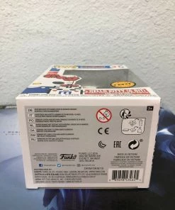 Funko POP! Sanrio HELLO KITTY 8 Bit CHASE Figure #31 W/ Protector