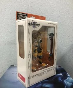 Toystops SQUARE ENIX Kingdom Hearts 2 Play Arts Special Edition SORA Master Form Figure