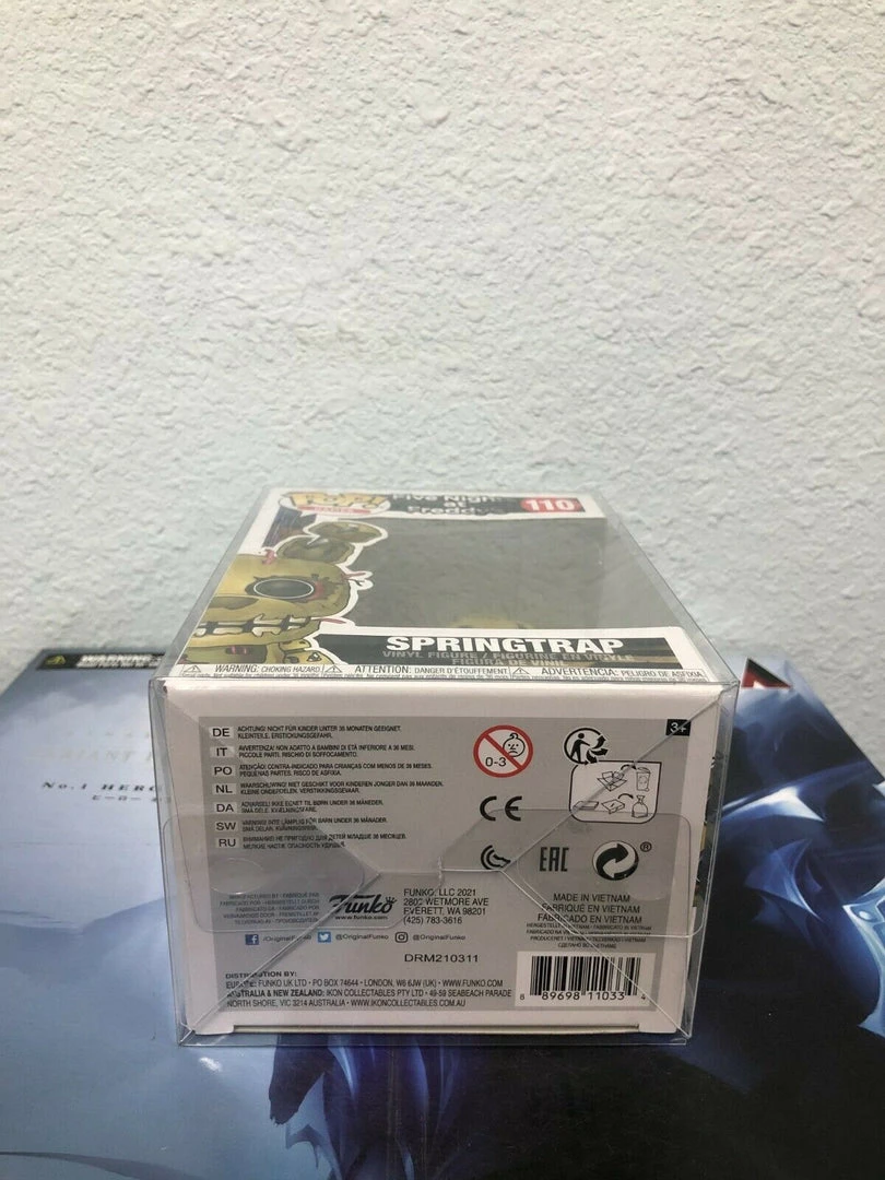 Funko POP! Five Nights At Freddy's SPRINGTRAP Figure #110 W/ Protector 9 Funko POP! Five Nights At Freddy's SPRINGTRAP Figure #110 W/ Protector