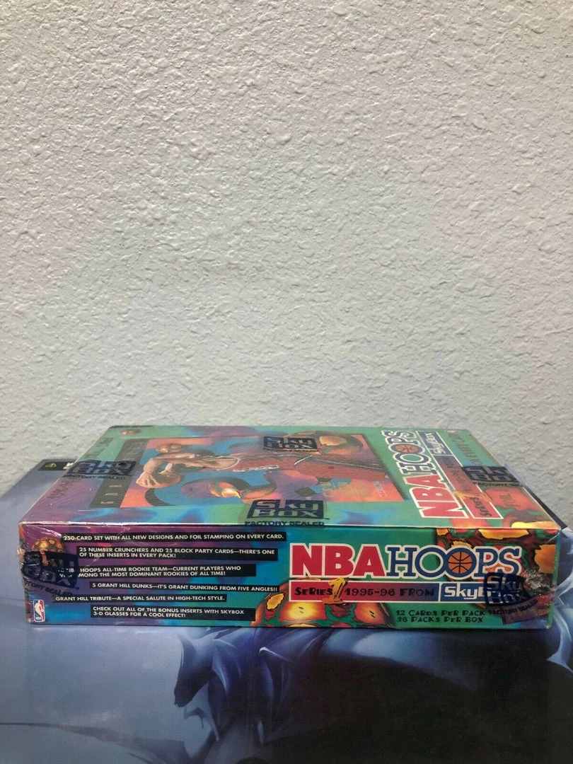 Toystops 1995-96 HOOPS NBA Basketball Series 1 Skybox Cards BOX NEW/SEALED 7 Toystops 1995-96 HOOPS NBA Basketball Series 1 Skybox Cards BOX NEW/SEALED