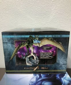 NECA Pacific Rim Ultra Deluxe KAIJU OTACHI Flying Version Figure