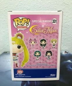 Funko POP! Anime SUPER SAILOR MOON Special Edition Figure #331 W/ Protector