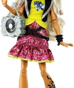 Mattel Ever After High MELODY PIPER Daughter Of The Pied Piper NEW 6+ DHF43