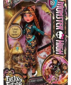 Dolls Monster High Freaky Fusion Cleolei Doll NEW