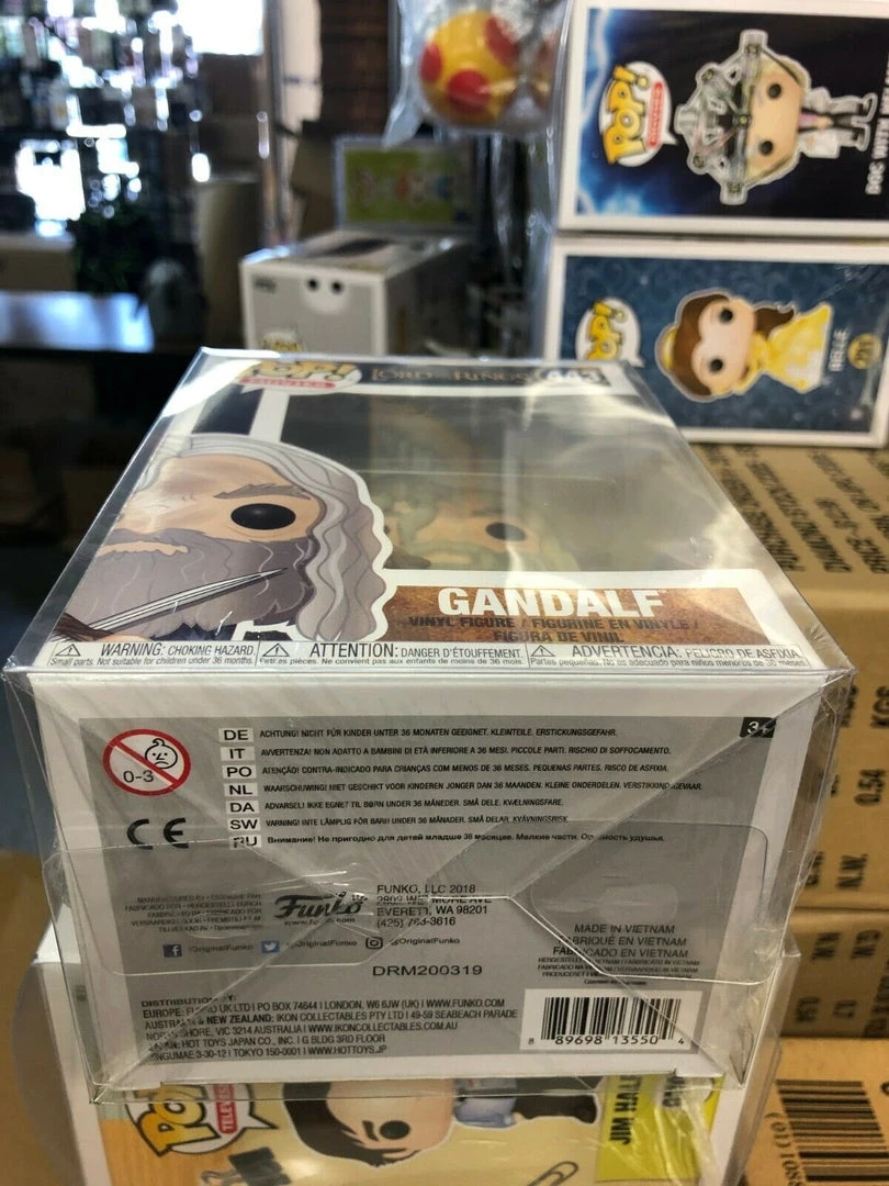 Funko POP! Movies: The Lord Of The Rings GANDALF Figure #443 W/ Protector 6 Funko POP! Movies: The Lord Of The Rings GANDALF Figure #443 W/ Protector