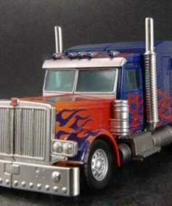 Takara Tomy Transformers: Trans Scanning Optimus Prime Protoform And Earth Mode