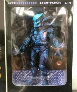 Action Figures NECA Classic Video Game PREDATOR Action Figure MINOR DAMAGE BOX