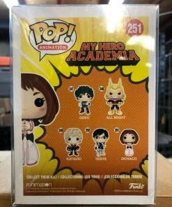 Funko POP! Animation: My Hero Academia OCHACO Figure #251 W/ Protector