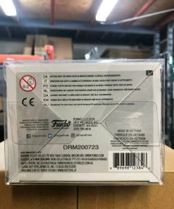 Funko POP! Animation: My Hero Academia OCHACO Figure #251 W/ Protector