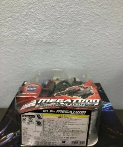 Takara Tomy Transformers United UN-04 MEGATRON Cybertron Mode