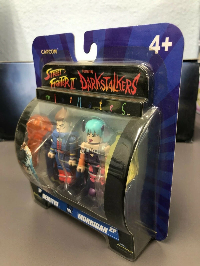 Capcom Street Fighter II Minimates Series 1 DEMITRI Vs MORRIGAN Mini Figures 4 Capcom Street Fighter II Minimates Series 1 DEMITRI Vs MORRIGAN Mini Figures