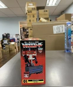 Takara Tomy Encore 01 Optimus Prime SEALED MINT CONDITION