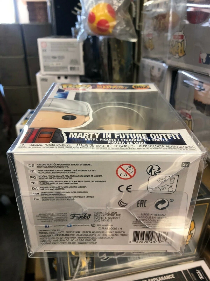 Funko POP! Movies: Back To The Future MARTY In FUTURE OUTFIT #962 W/ Protector 6 Funko POP! Movies: Back To The Future MARTY In FUTURE OUTFIT #962 W/ Protector