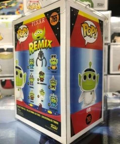 Funko POP! Disney: Pixar Alien Remix EVE Figure #765 W/ Protector