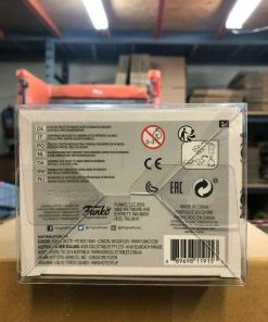 Funko POP! Harry Potter HARRY POTTER With Hedwig Figure #31 W/ Protector 9 Funko POP! Harry Potter HARRY POTTER With Hedwig Figure #31 W/ Protector