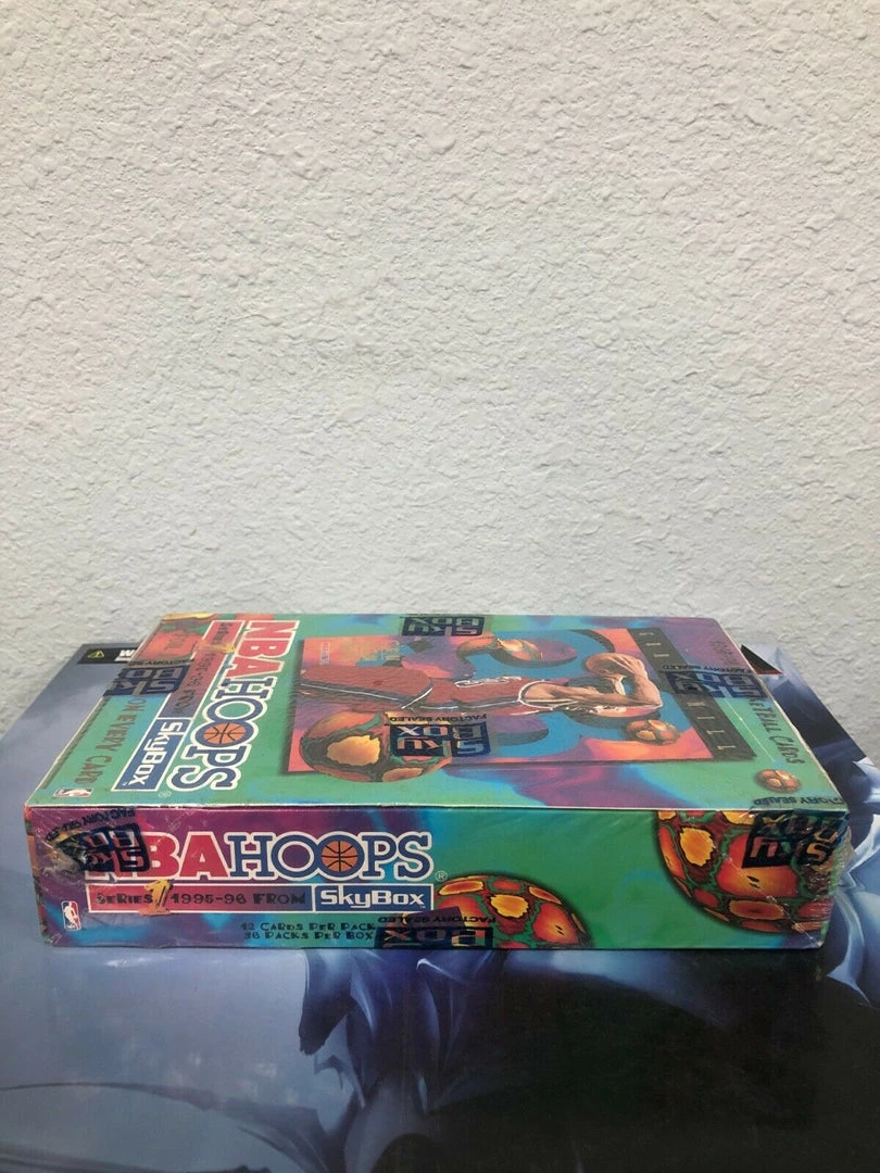 Toystops 1995-96 HOOPS NBA Basketball Series 1 Skybox Cards BOX NEW/SEALED 5 Toystops 1995-96 HOOPS NBA Basketball Series 1 Skybox Cards BOX NEW/SEALED