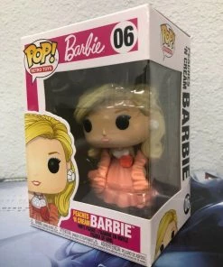 Dolls Funko POP! Retro Toys: Barbie "Peaches 'N Cream Barbie" #06 Figure W/ Protector
