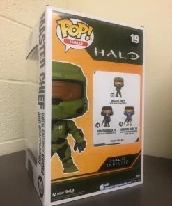 Funko POP! Jumbo: Halo Infinite MASTER CHIEF Special Edition 10 Inch Figure #19