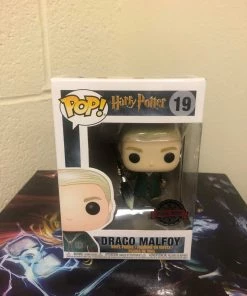 Funko POP! Harry Potter: Quidditch Draco Malfoy Figure SPECIAL ED W/ Protector
